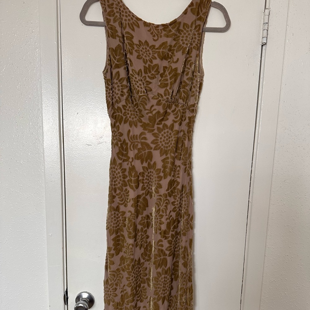 Lea stotland dress